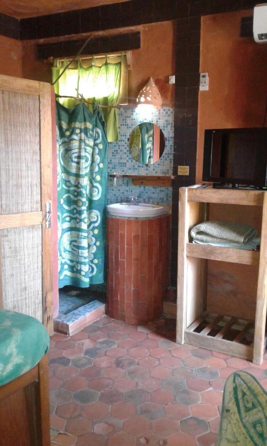 Hotel Sobo Bade Toubab Dialaw Exterior foto