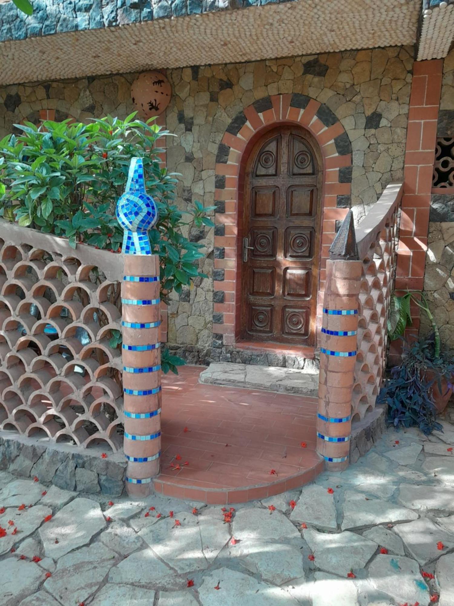 Hotel Sobo Bade Toubab Dialaw Exterior foto